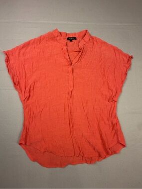 Time Line Crinkled Split-Neck Blouse in Coral Red L
